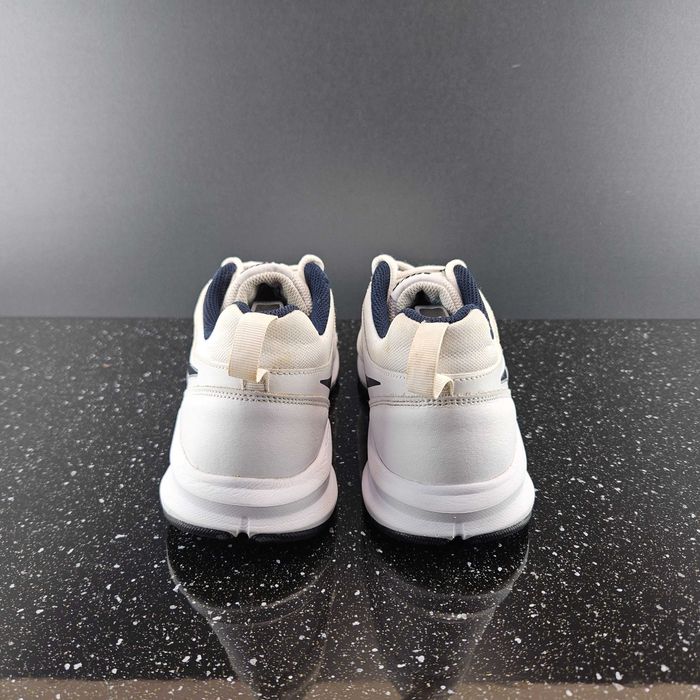 Кроссовки Nike T-Lite 11. Размер 44