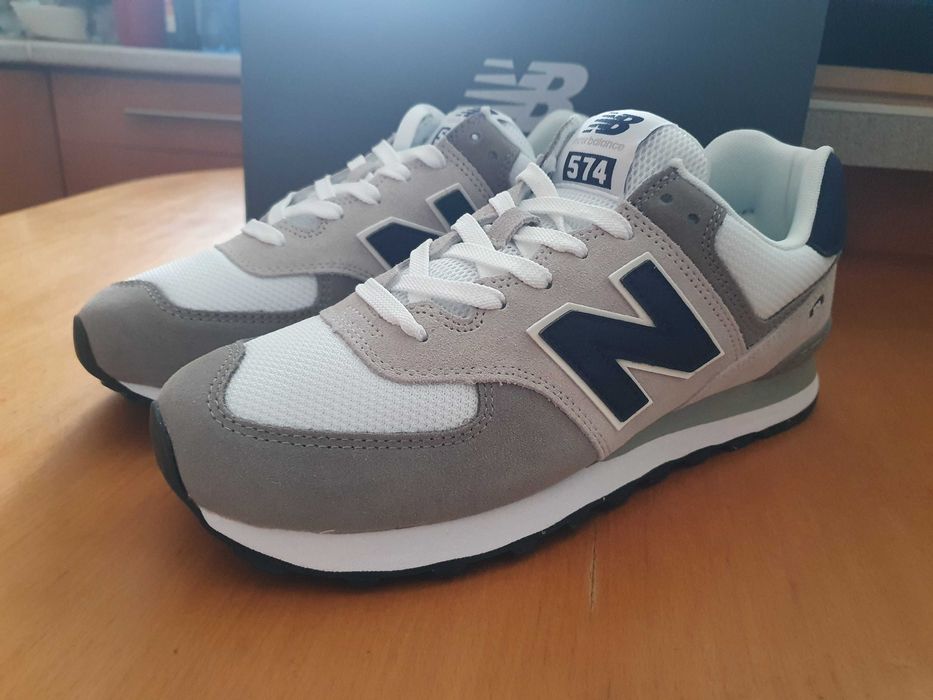 Buty męskie sneakersy New Balance ML574 rozmiar 43 EU  27,5 CM