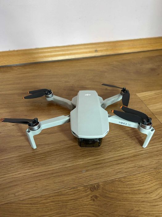 Dron DJI mini 2Se Fly more combo