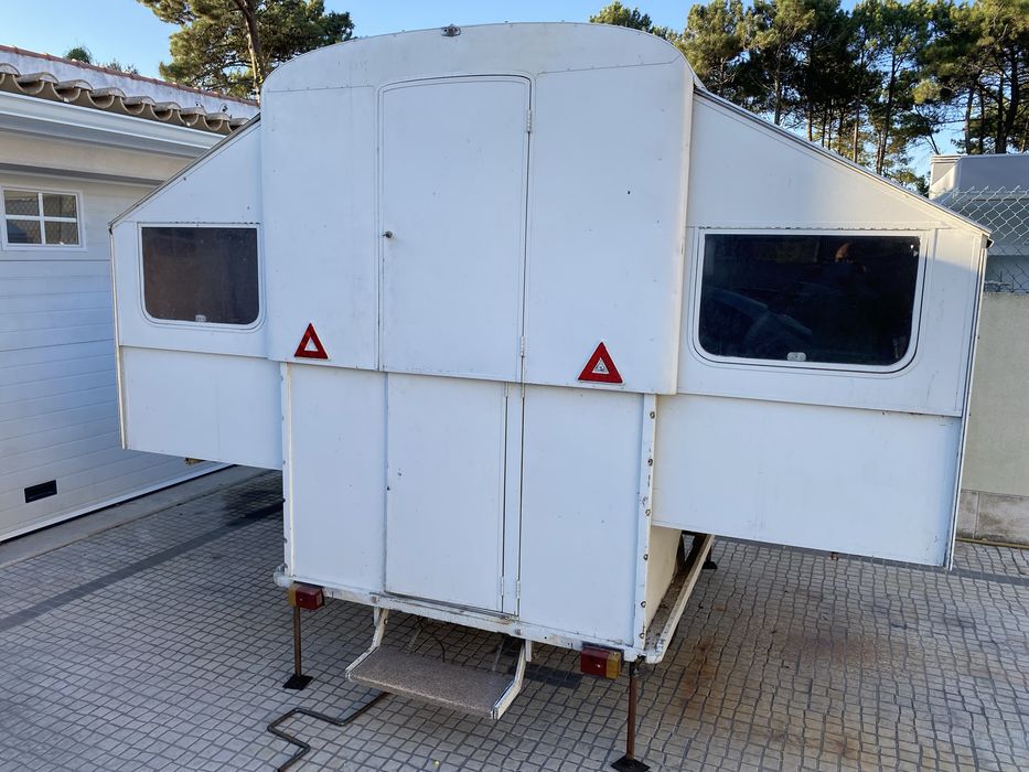 Caravana dobrável rígida / extensível – 2x cama casal