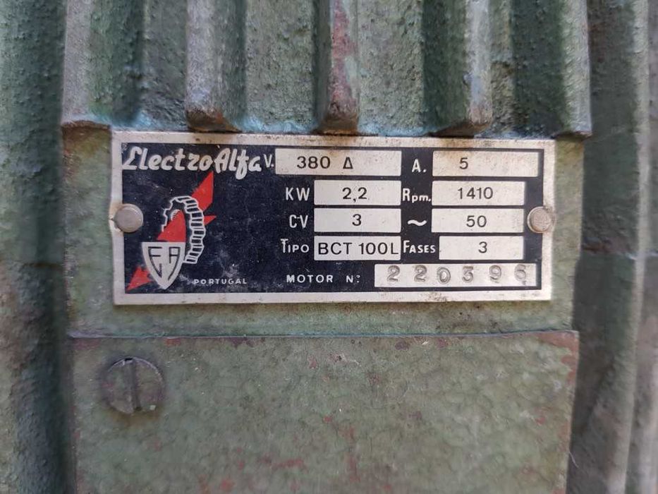 Lixadeira de cinta industrial trifásica