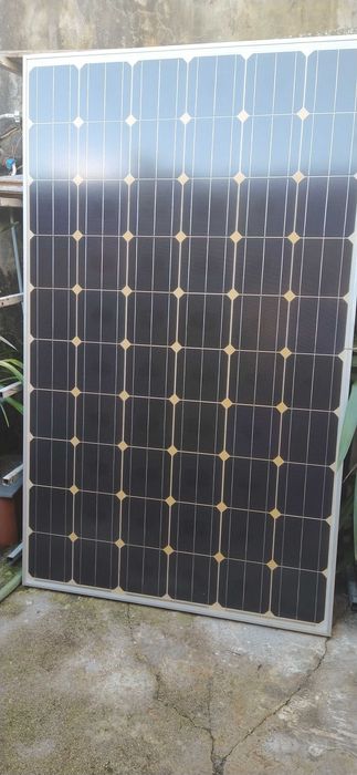Paineis solares mais contrulador solar