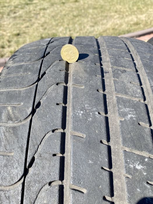 Шини Pirelli P Zero 235/35zR19