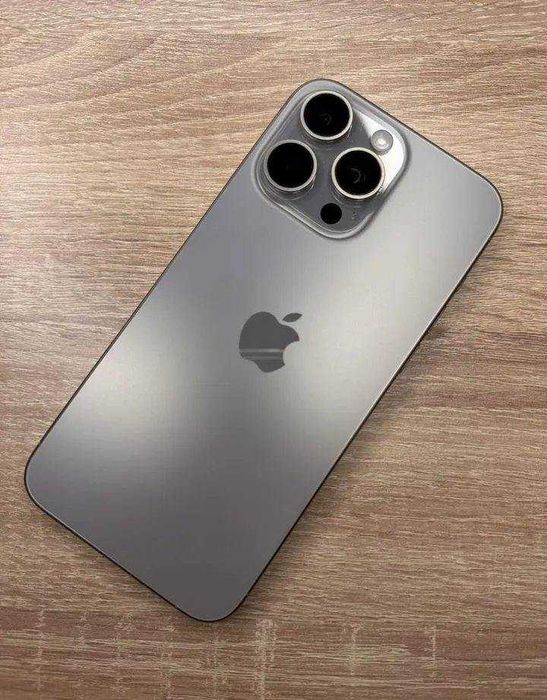 iPhone 15 Pro Max, 256 ГБ