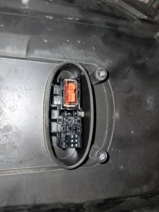 Par de farois/ópticas Bi-xenon Mercedes w211  ORIGINAIS ano   2008