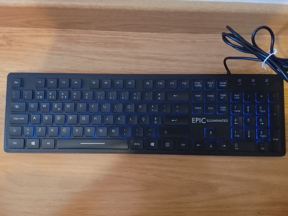 Teclado Gamer + Rato