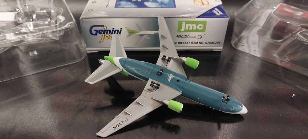 Avião Boeing Aviões Airbus escala 1/400 em Metal Varios Ver Fotos 10