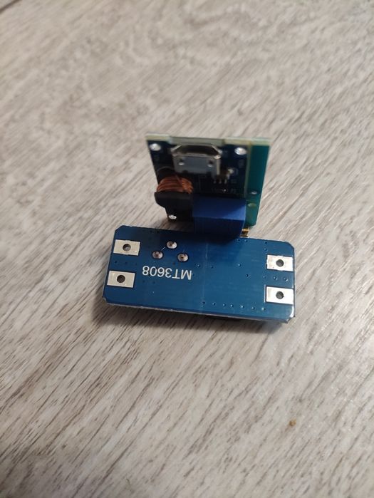 Преобразователь повышающий МТ3608 с 2в до 28в с USB