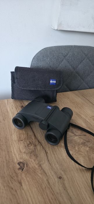 Lornetka zeiss Victory Compact 8x20