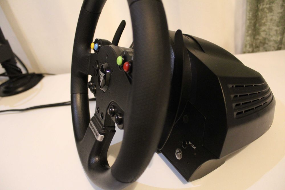 Thrustmaster TMX Pro