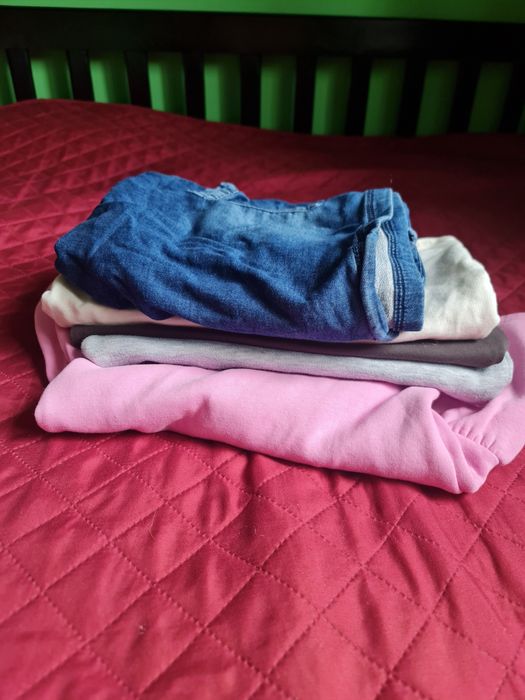 Набір дитячого одягу