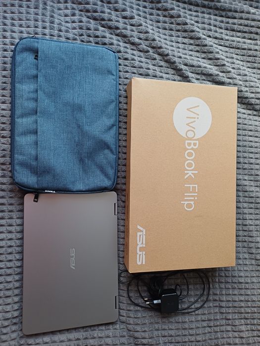 Notebook dotykowy Asus TP401M + akcesoria