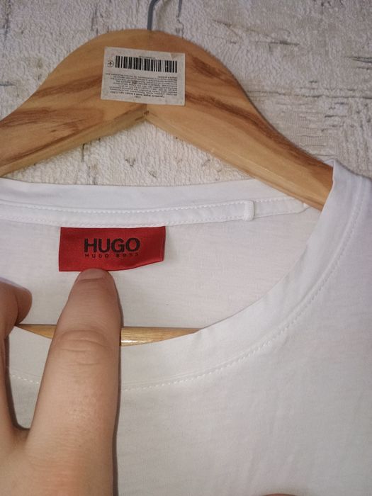 Футболка від Hugo Boss M