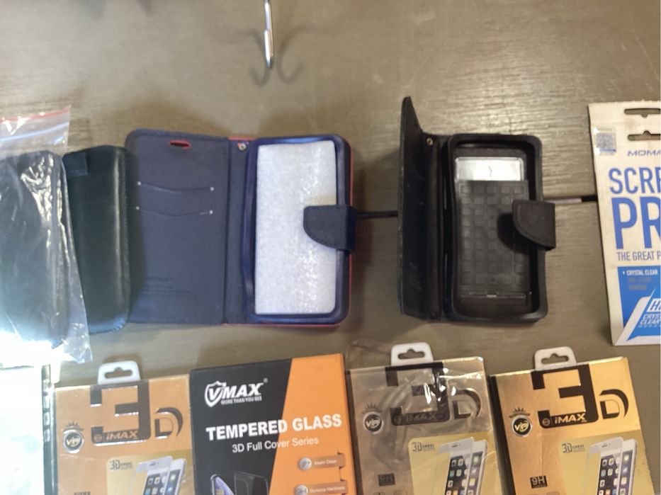 Чехлы , защитные пленки!мышка ! Одним лотом!