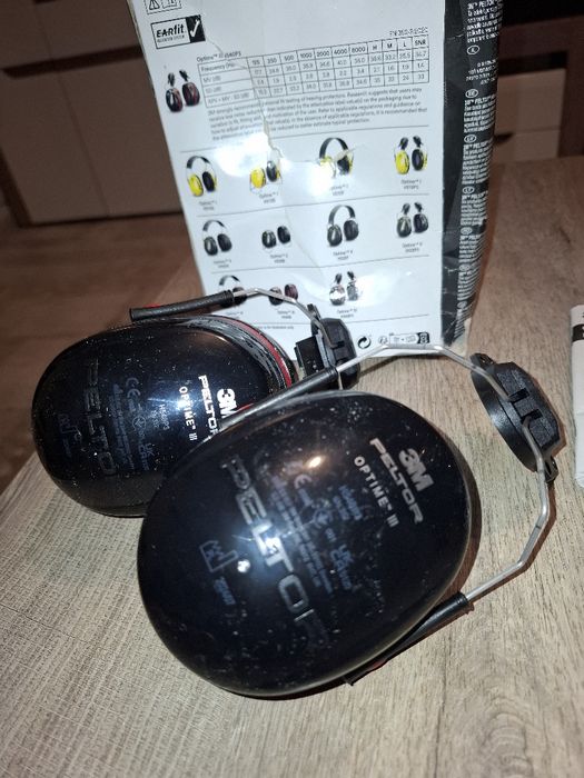 Nauszniki ochronne Peltor 3M Optime III nowe!