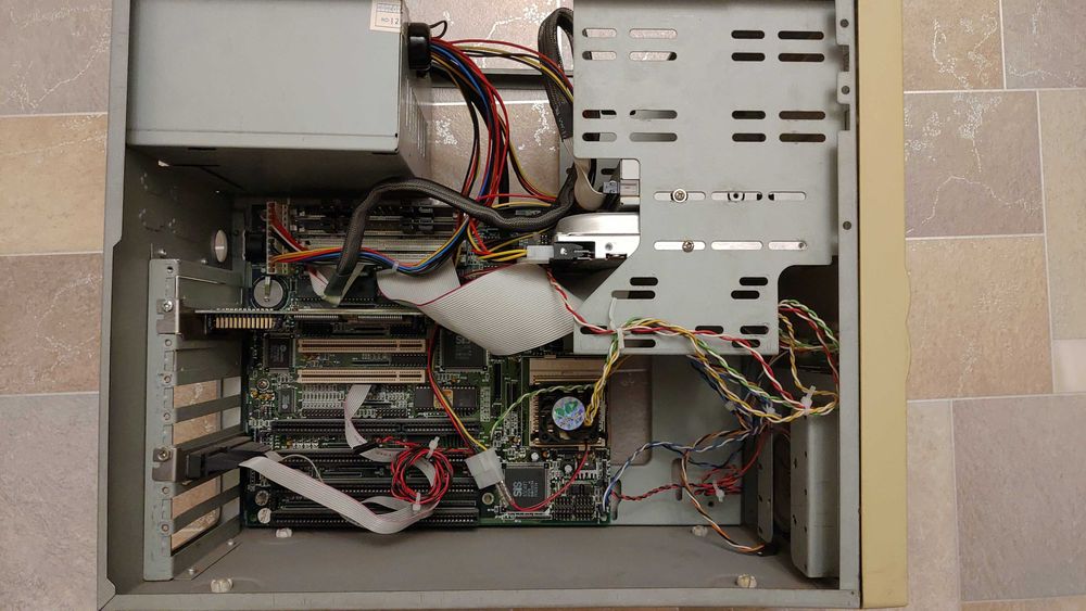 Ретро системний блок (Socket 3)