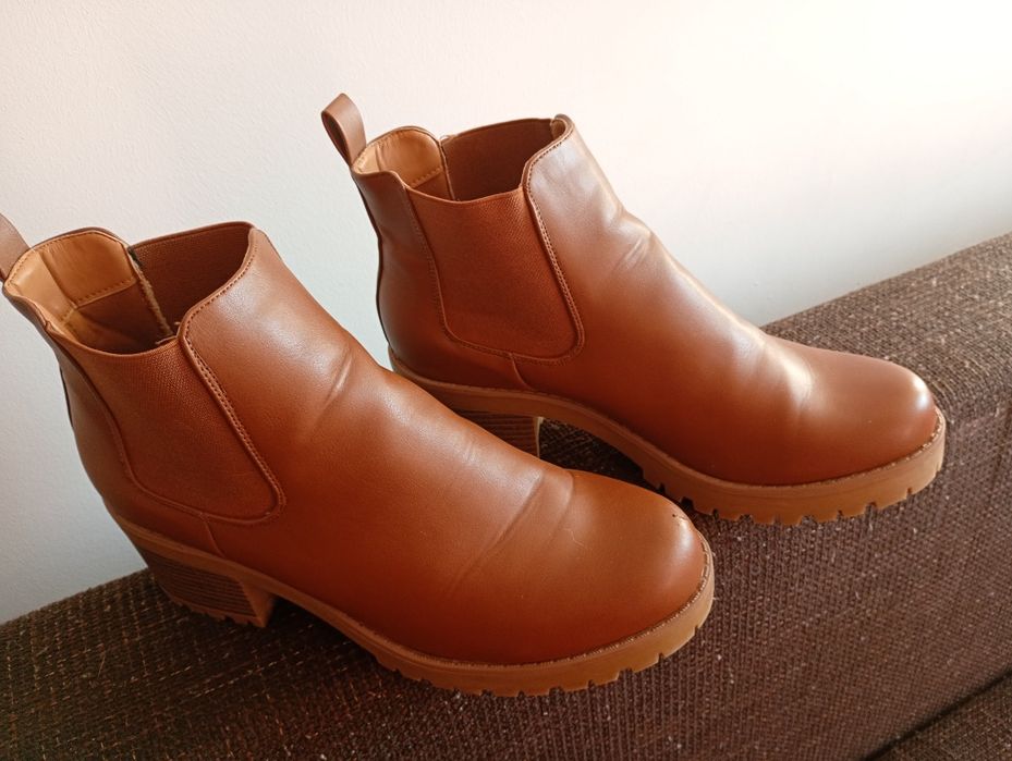 Botki damskie brązowe 42