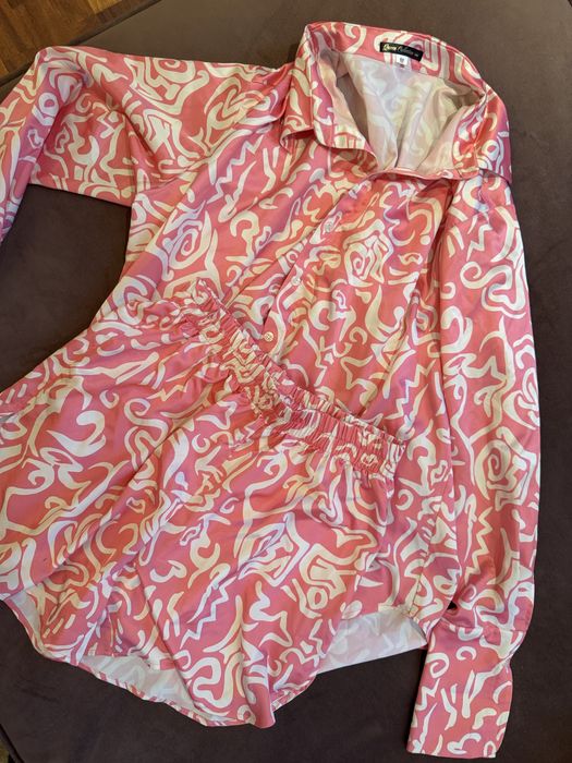 Шовковий костюм жіночий