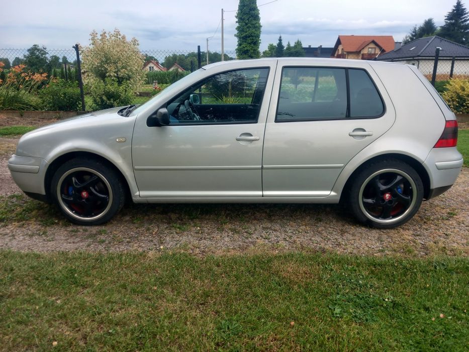 Alufelgi z oponami letnimi 205/45/17 5x100 VW Audi Skoda Seat.