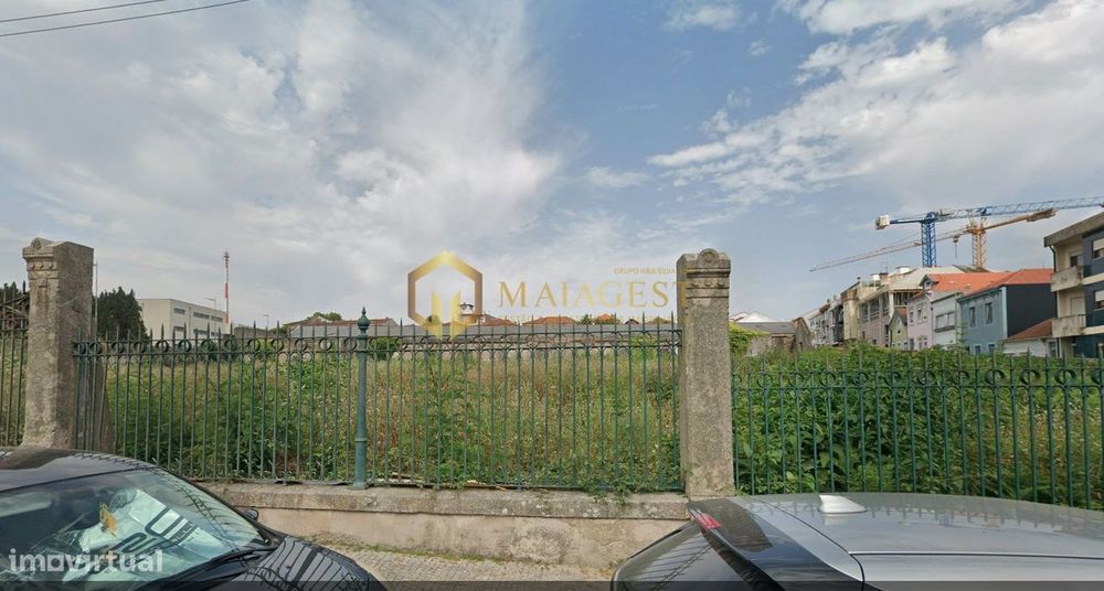 Terrenos no Porto e Gaia para construção em Altura