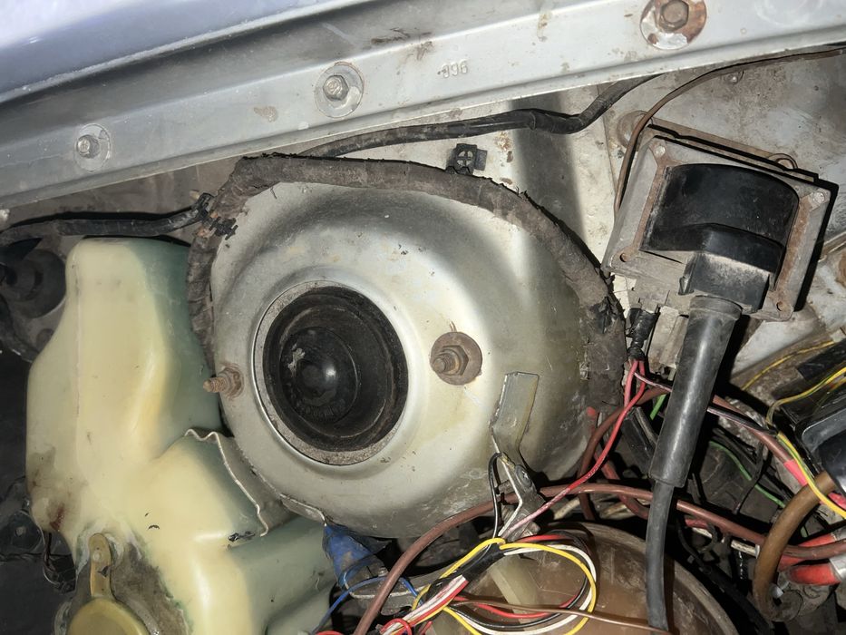 Опель кадет 1,6  моноинжекто