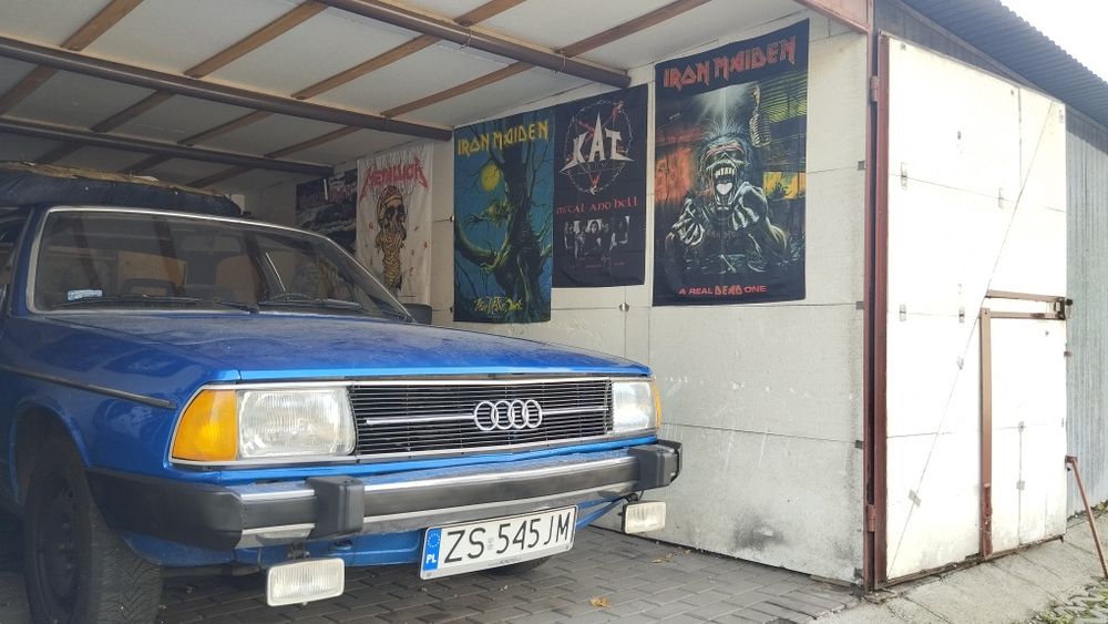 Audi 100