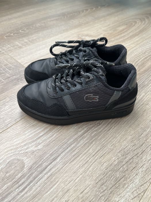 Кросівки lacoste