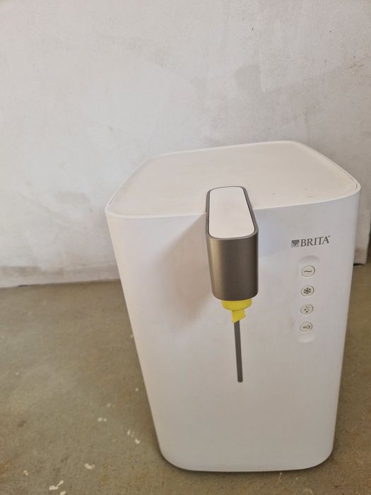 Saturator do wody Brita