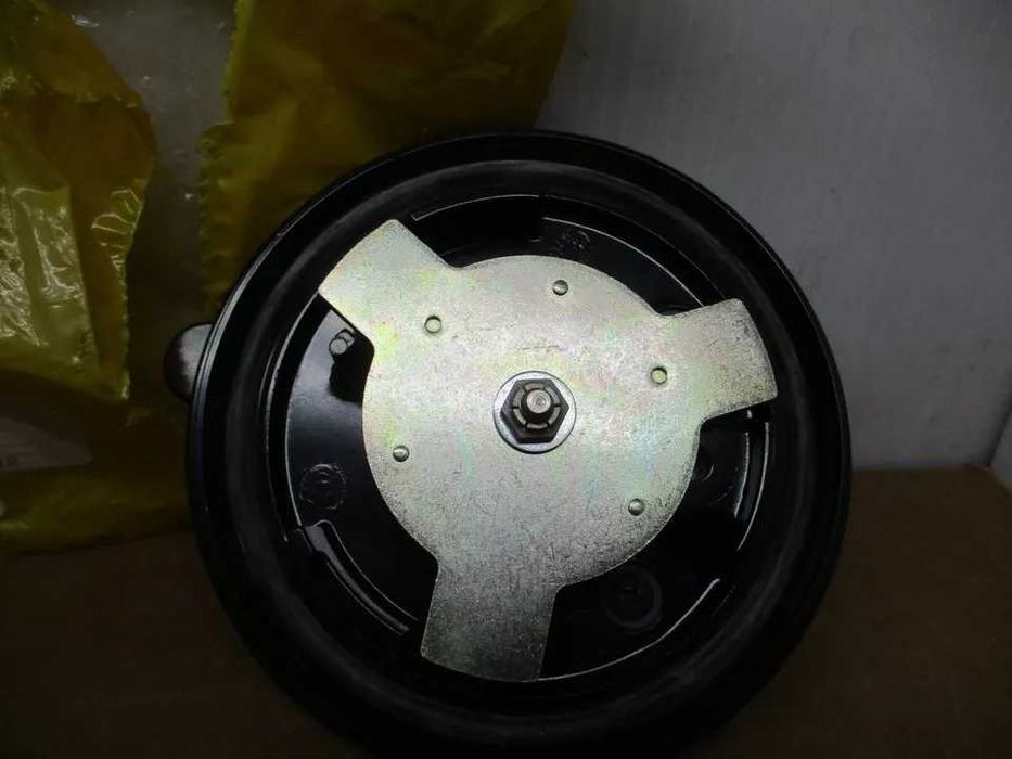 Tampa deposito combustível CAT  7X-7700  nova