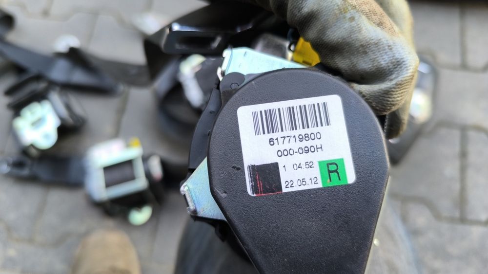 Deska rozdzielcza, kokpit, pasy,poduszki skoda superb