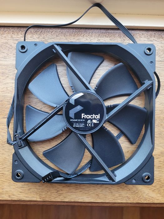 3 ventoinhas Fractal Design Dynamic X2 GP-14 PWM64563923208067123
