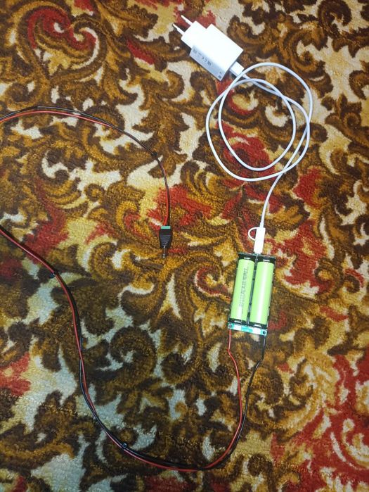 Продам источник безперебойного  питания для роутера в 9 и 12 вольт ДБП