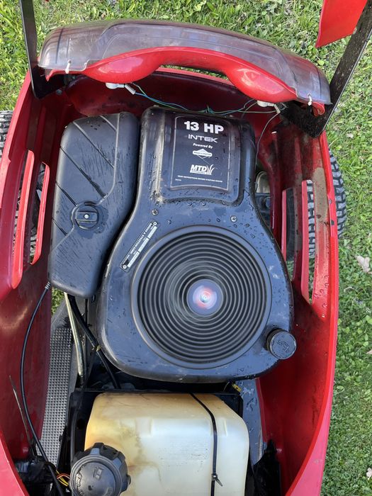 Traktorek kosiarka MTD je130
