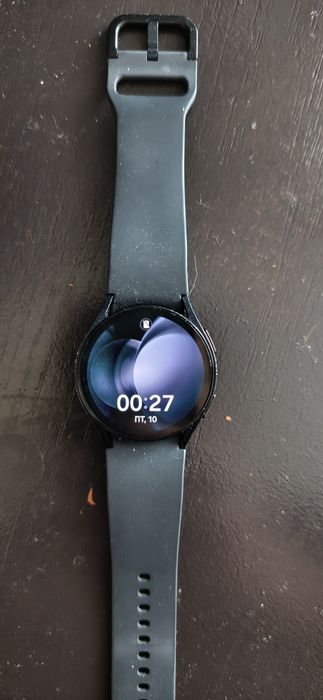Продам смарт часы Самсунг galaxy watch 6