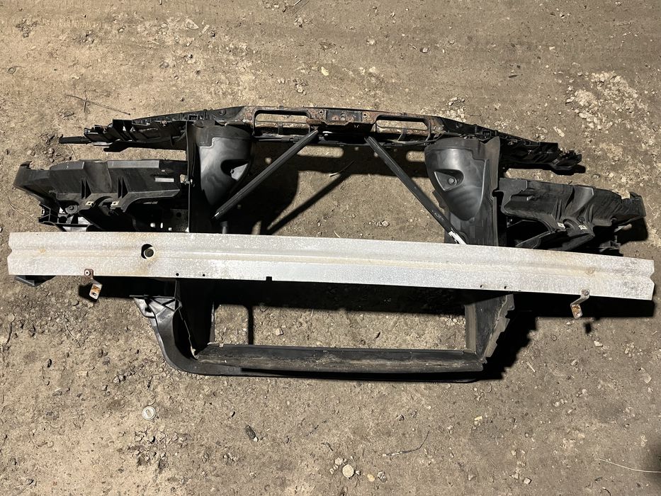 Pas przod przedni bmw e83 x3 wzmocnienie czolowka