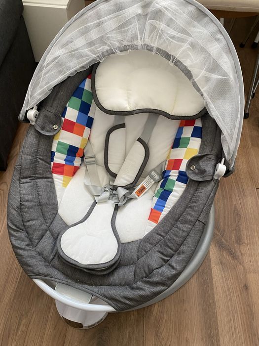 Cama de bebe ( crianca ) , e balanco