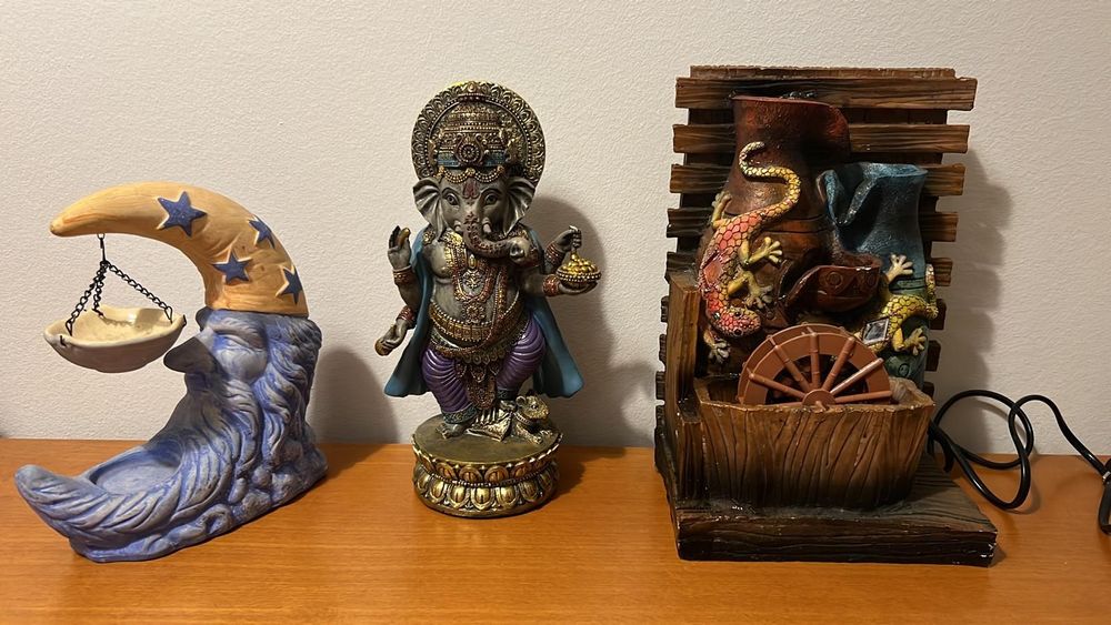 Fonte água, Deus hindu Ganesha,Lua