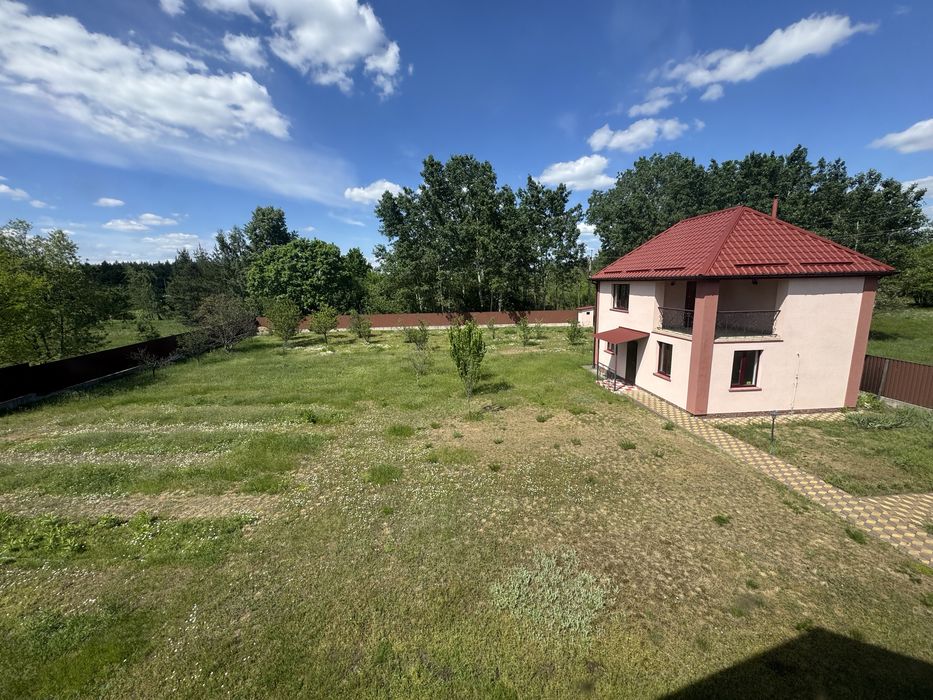 Продається гарний будинок 265м2 з ремонтом, село Дівички, 25 соток. Ексклюзив. Без %.