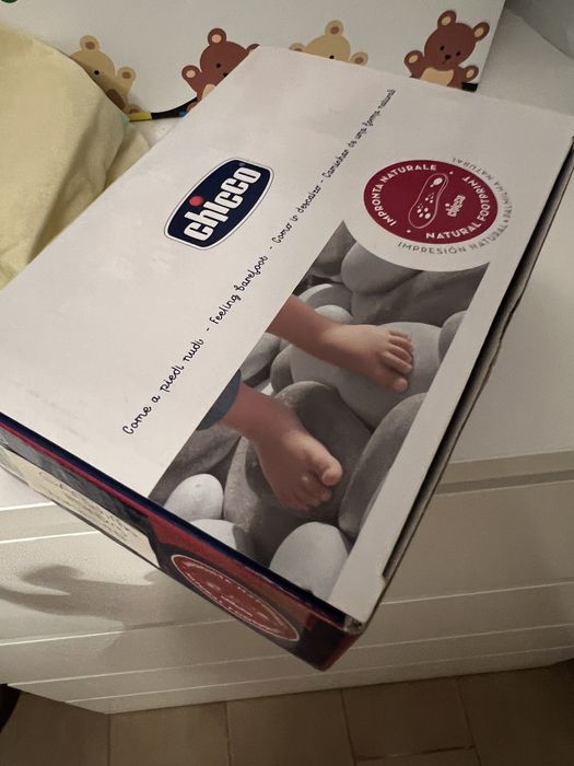 Botas chicco novas
