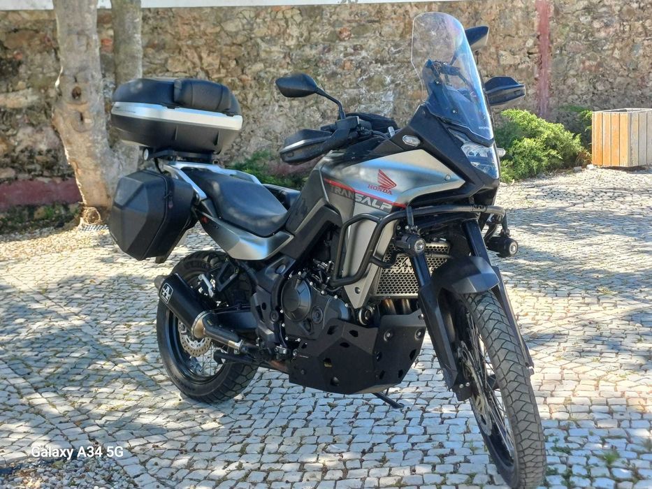 Honda Transalp XL750 (ler descritivo)