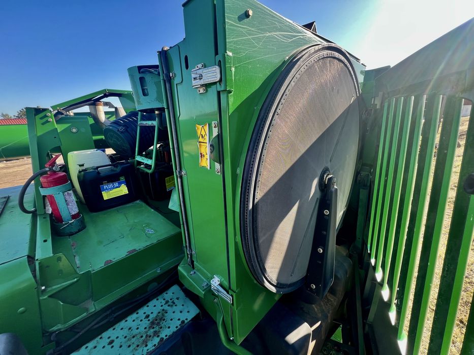 Комбайн John Deere t660