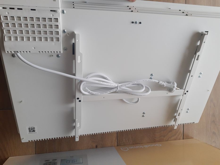 Grzejnik elektryczny promiennikowy
