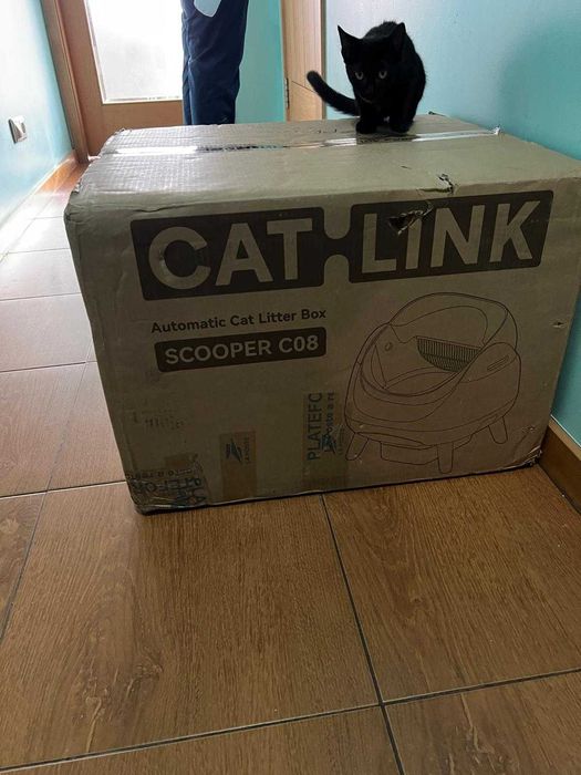 Caixa de Areia Autolimpante com tampa aberta - Marca CATLINK Open-X