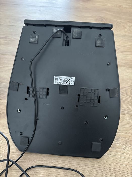 Volante e pedais Ferrari 488 GTB Edition para PlayStation