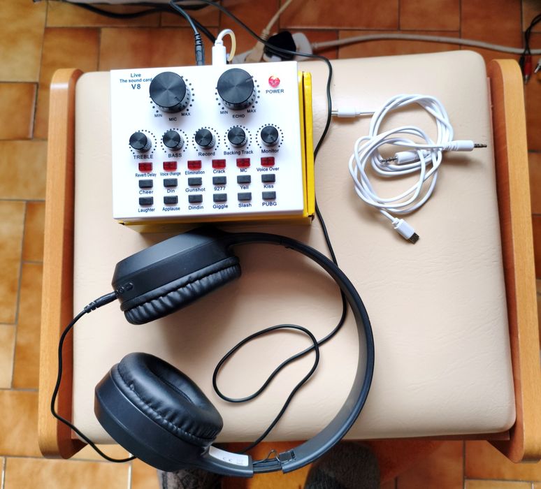 Placa de Som V8 para Stream live Karaoke