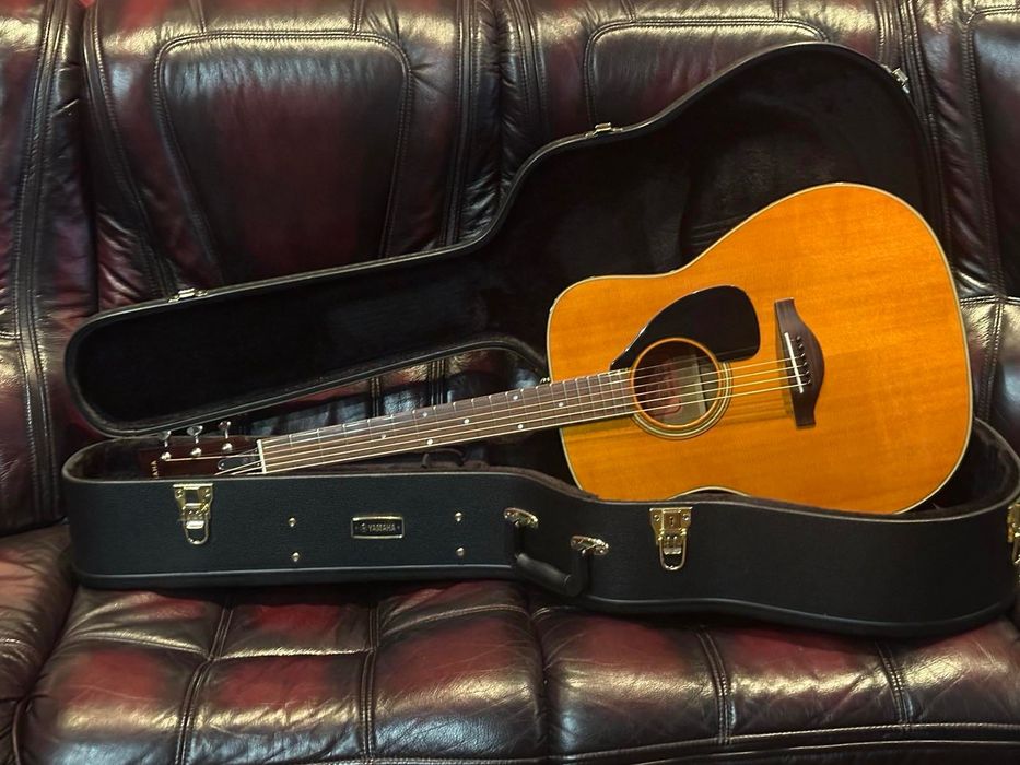 Н.Р. Sale! Yamaha FG180 50th anniversary Red Label (400 made, 1090$)