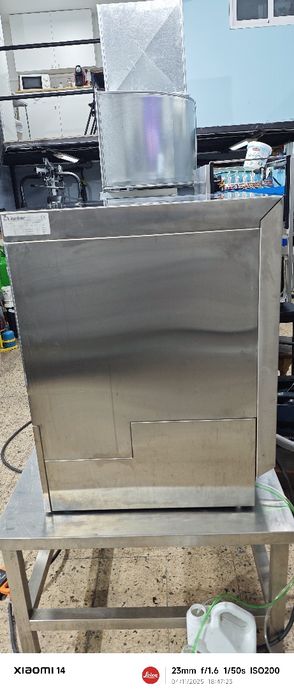 Vendo máquina de lavar loiça industrial Lamber