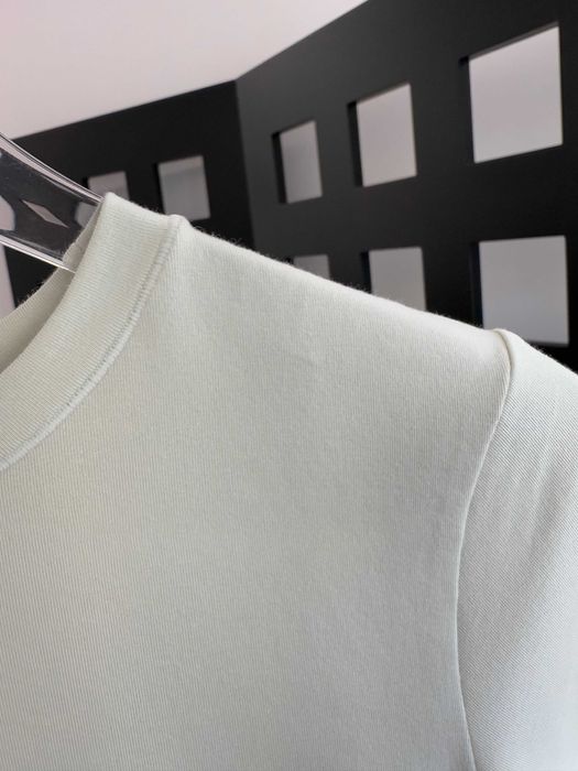 Футболка Skims Cotton Jersey T-Shirt З БІРКАМИ