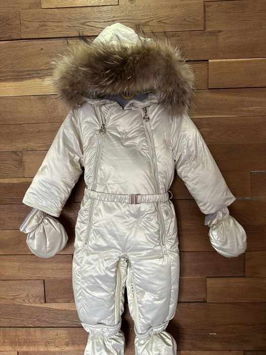 Продам стильний комбінезон для дівчинки