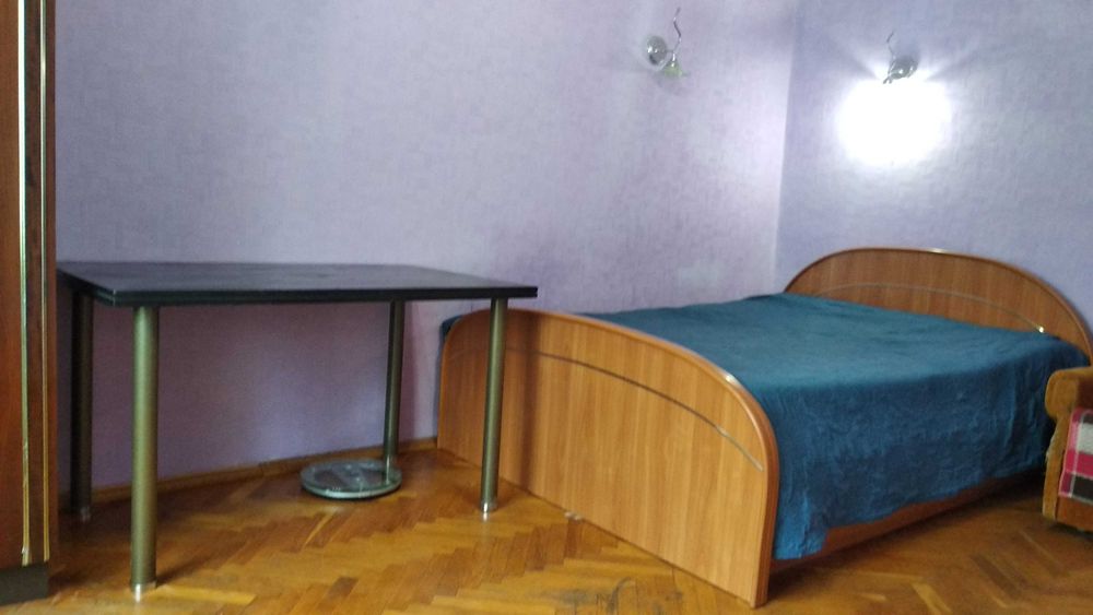 3 ком квартира на Виноградаре. Ветряные горы. Бестужева